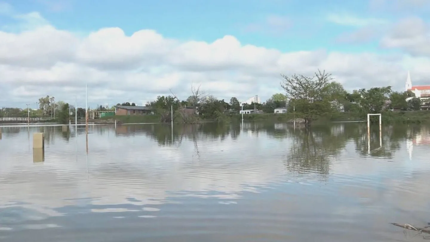 El Niño golpea al Litoral: familias evacuadas y temor por una creciente que no se detiene