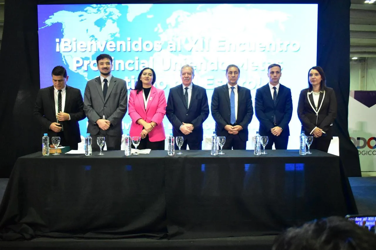 Elías Suárez acompañó a estudiantes en la apertura del XII Encuentro Provincial Uniendo Metas