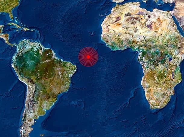 Dos potentes terremotos sacudieron el océano Atlántico en pocas horas: qué se sabe