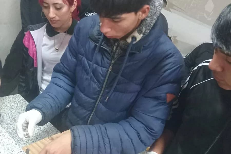De las aulas a la cocina: estudiantes de La Banda aprendieron a elaborar sus propios quesos