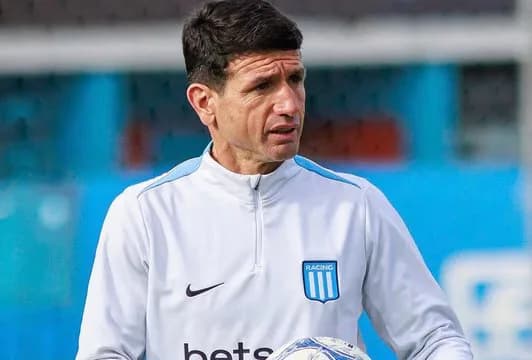 ¡Bombazo en Racing! “Chirola” Romero borró a una figura y sorprendió antes del clásico