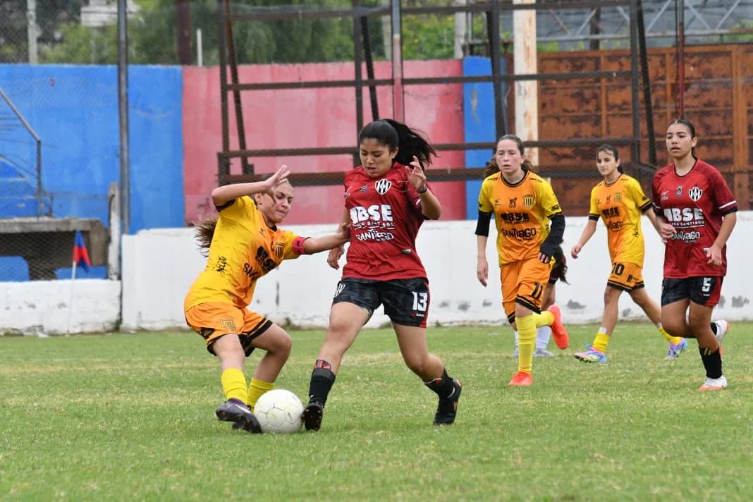 La Liga Santiagueña de Fútbol oficializó el inicio del Torneo Final 2026 del fútbol femenino