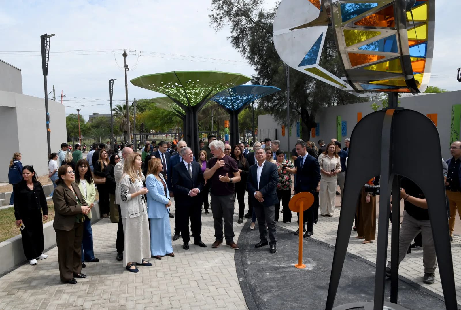 Elías Suárez y Norma Fuentes inauguraron un nuevo espacio de ciencia y recreación