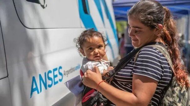 Anses oficializa un aumento del 2,85% en las asignaciones familiares a pagar en febrero