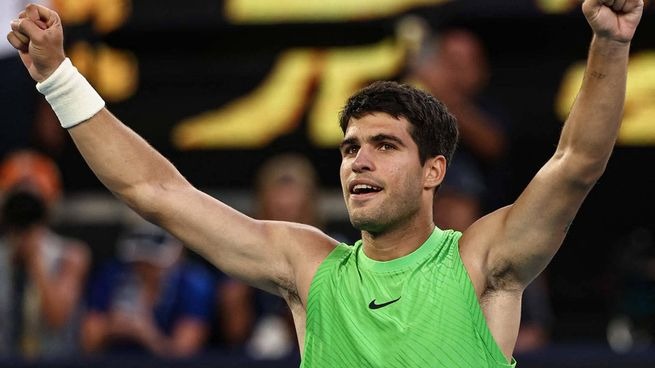 En una final apasionante, Alcaraz le ganó a Djokovic y se consagró campeón del Abierto de Australia