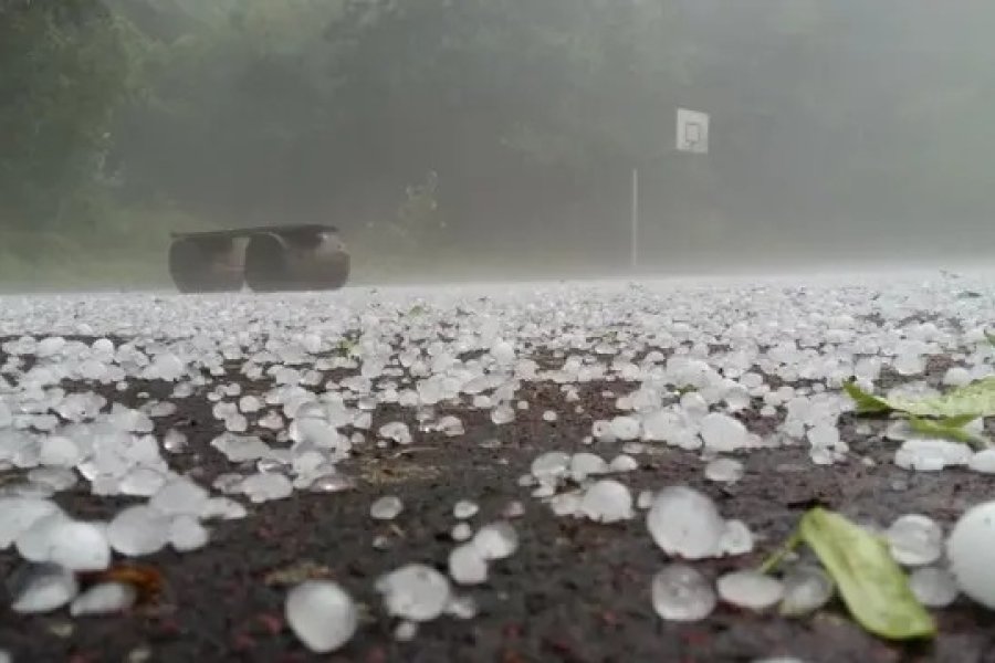 Buenos Aires y diez provincias bajo alerta por tormentas con granizo