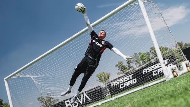 Armani no atajaría ante Argentinos Juniors: ¿Cuándo vuelve al arco de River?