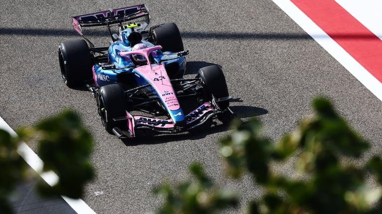 Franco Colapinto brilló en Bahréin y completó un viernes de ensueño con Alpine