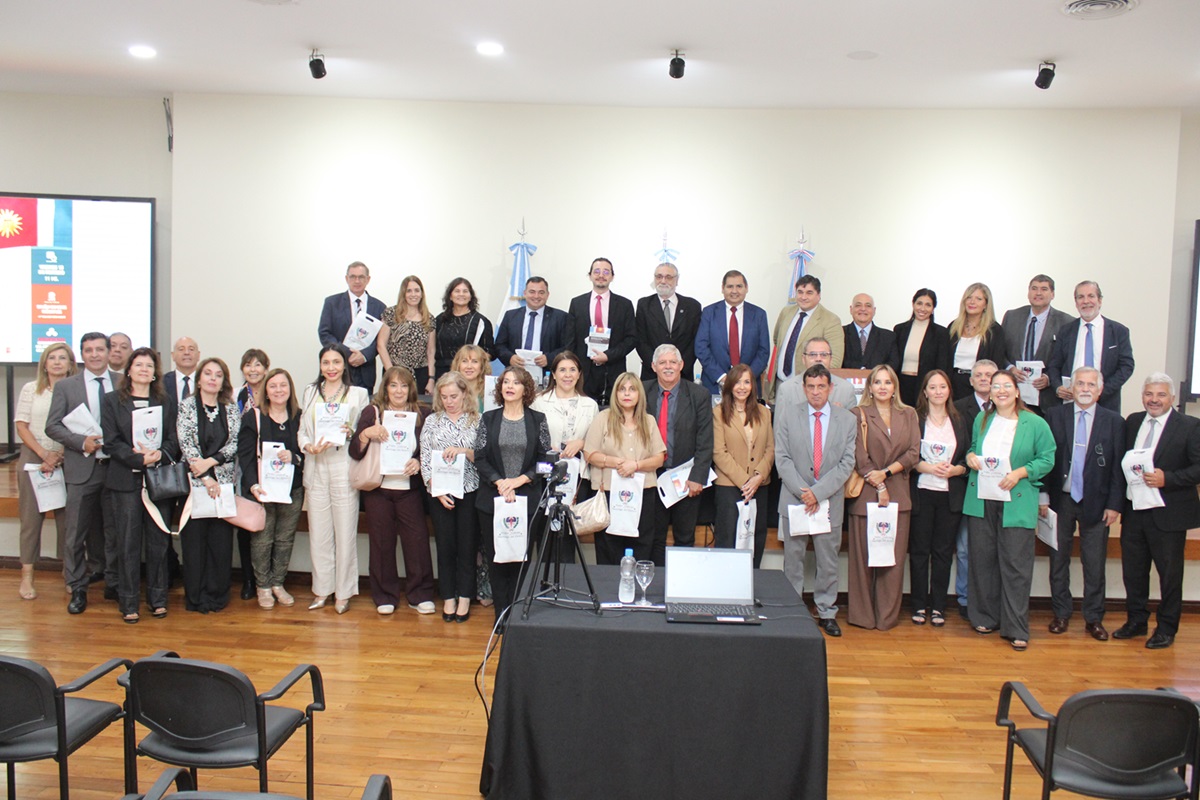 Analizaron la reforma de la Constitución de Santiago del Estero a 20 años de su reforma