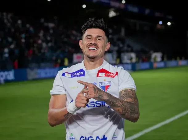 Boca Juniors va por Adam Bareiro y también negocia con River Plate