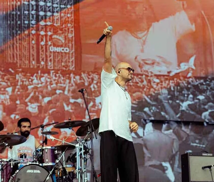 Abel Pintos sacudió el Cosquín Rock 2026 con un histórico pogo ricotero