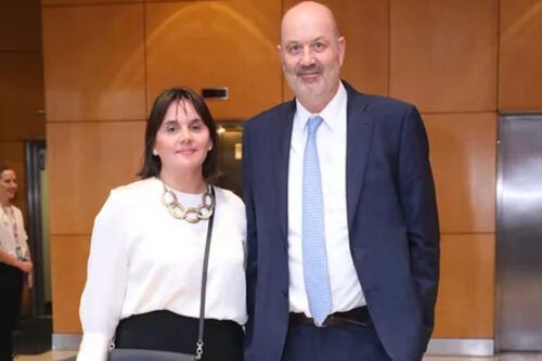 Cancillería contrató por más de $114 millones a una asociación que dirige la esposa de Federico Sturzenegger