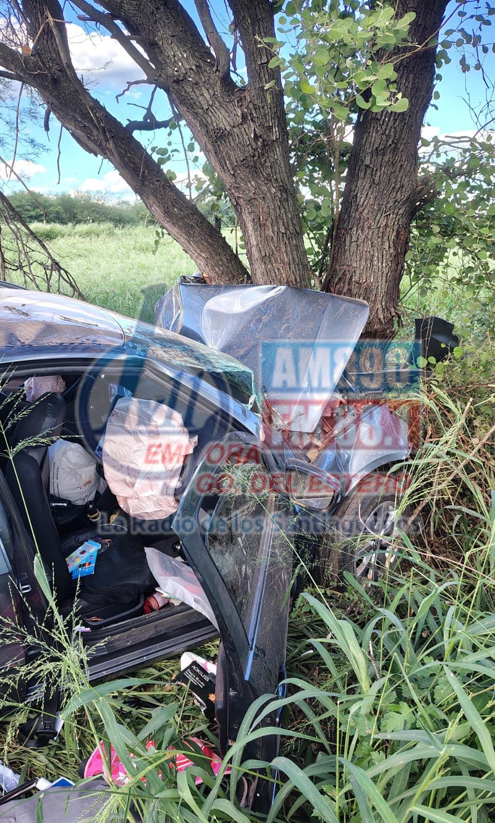 Tres personas protagonizaron un accidente sobre Ruta 16 tras reventar un neumático