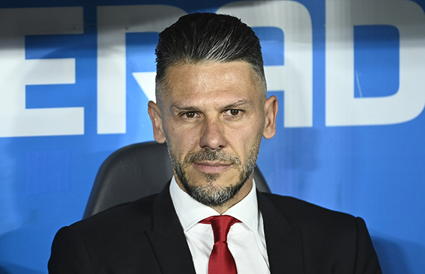 Martín Demichelis negocia su regreso a la Liga Profesional para dirigir a Estudiantes