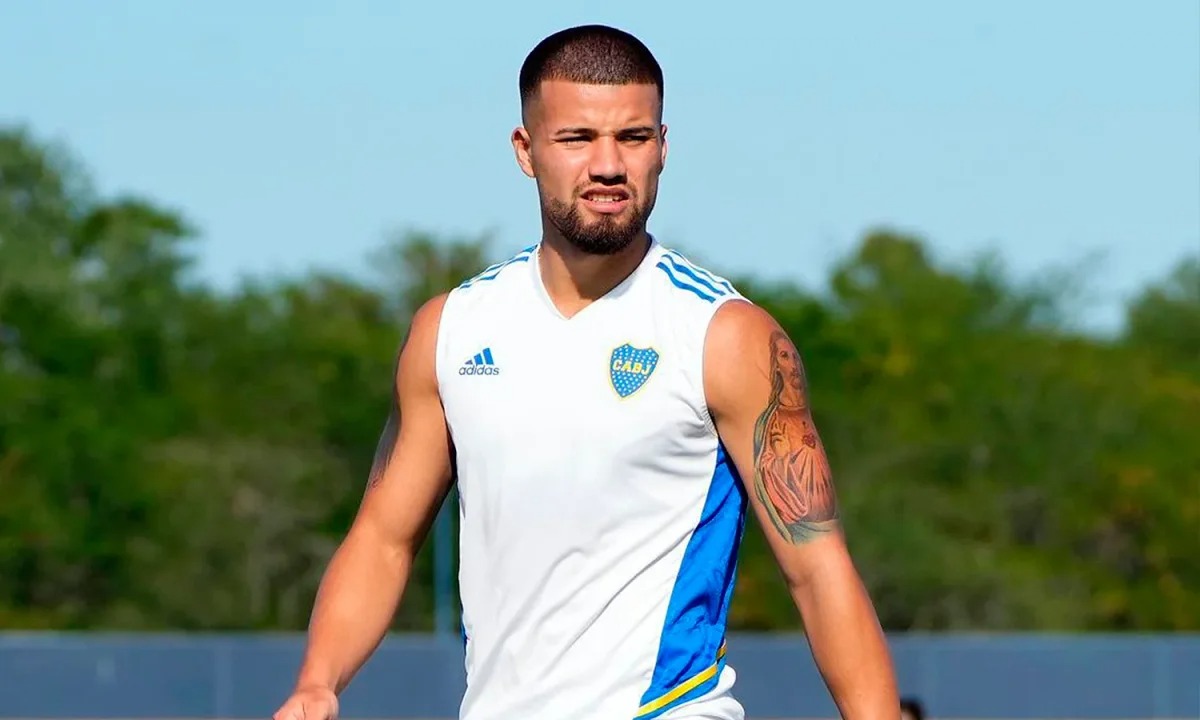 A casi un año de su separación con Ángela Leiva, Weigandt generó un debate por sus labios