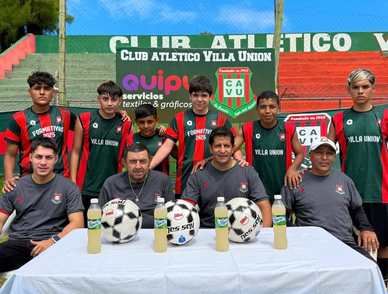 Villa Unión presentó a su nuevo cuerpo técnico
