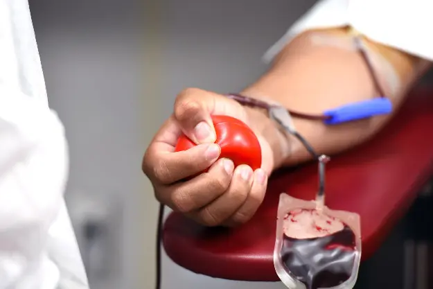 Científicos vinculan el grupo sanguíneo B con la longevidad extrema