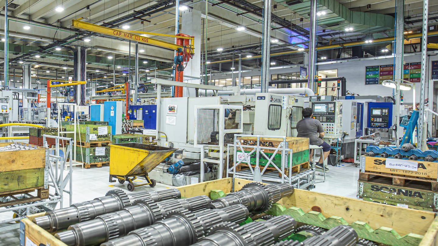 El PBI aumentó 2,1% en el último trimestre del año y la economía creció 4,4% en 2025