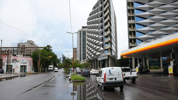 Viernes inestable en Santiago: máxima de 30° y probabilidad de lluvias durante toda la jornada