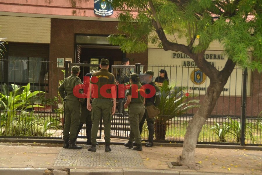 Gendarmería realiza allanamientos en la Policía Federal y en domicilios de efectivos