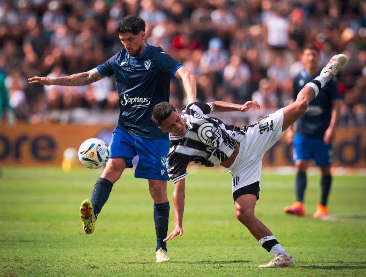 Gimnasia de Mendoza lo dio vuelta y derrotó a Vélez por el Torneo Apertura