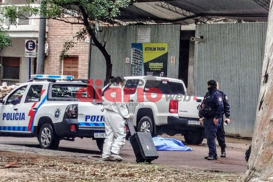 Impacto en el parque Aguirre: un hombre falleció tras caer desde una obra en construcción