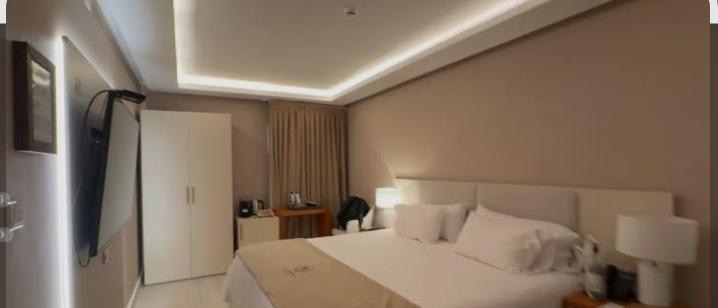 Advirtieron que la ocupación hotelera en la ciudad cayó a niveles críticos durante abril