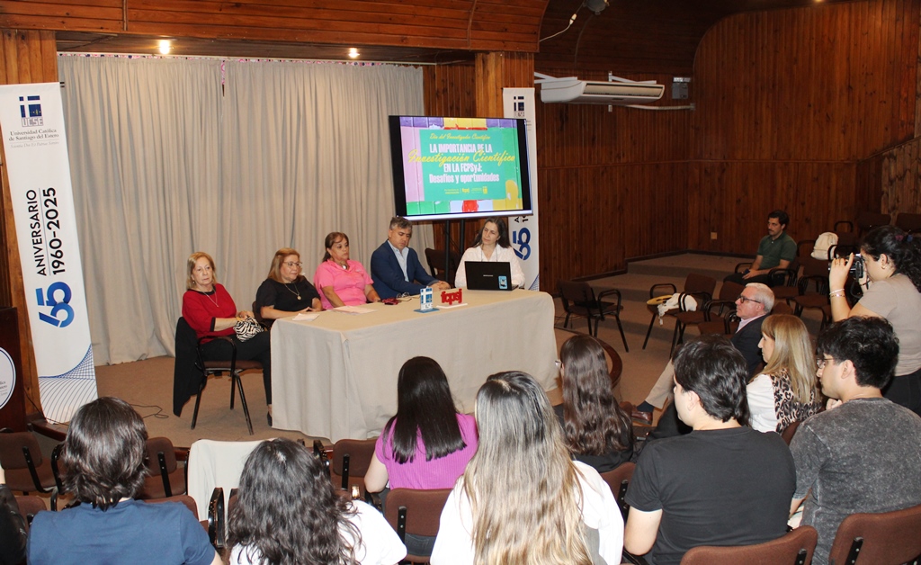 La Dra. Ana Rosa Rodríguez expuso sobre el impacto de la Inteligencia Artificial en la sociedad, el trabajo y la educación