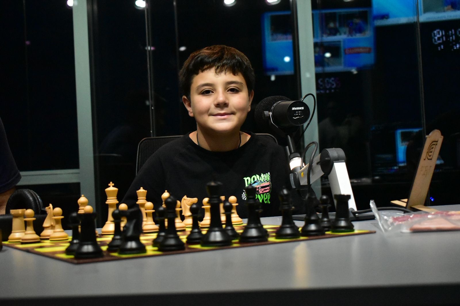 Gael Nallar, el ajedrecista que compite entre los mejores del país y sorprende en vivo