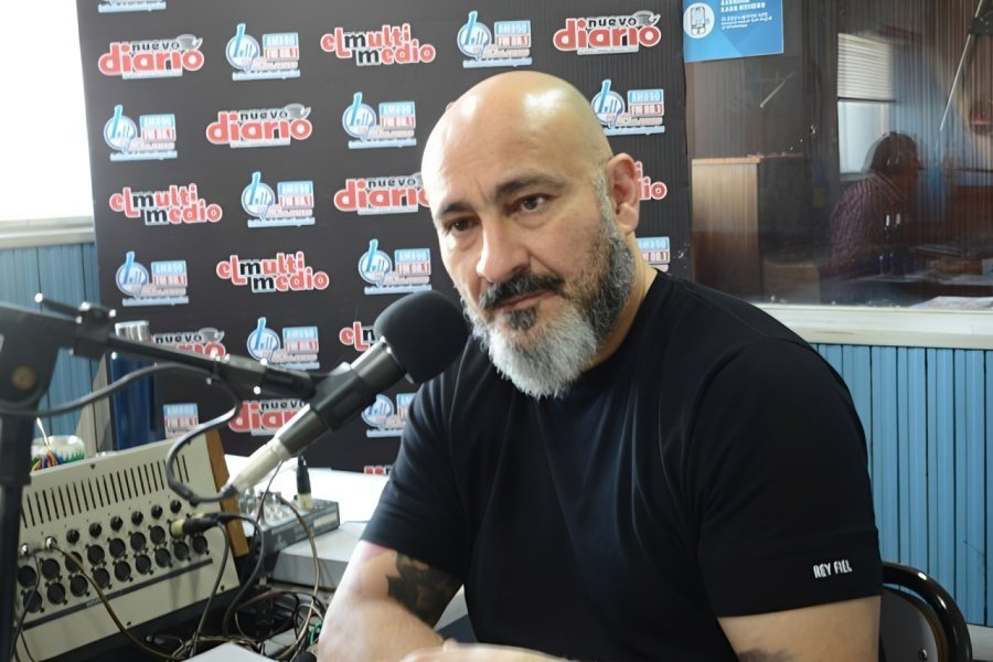 Federico Scrimini contra Caputo: "Al 95% de los argentinos nos espera todavía lo peor"