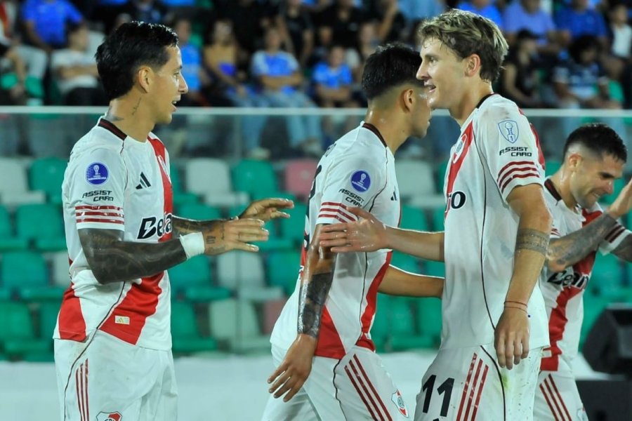River en vivo ante Carabobo y la mira en el Superclásico: continúa la noche copera con argentinos