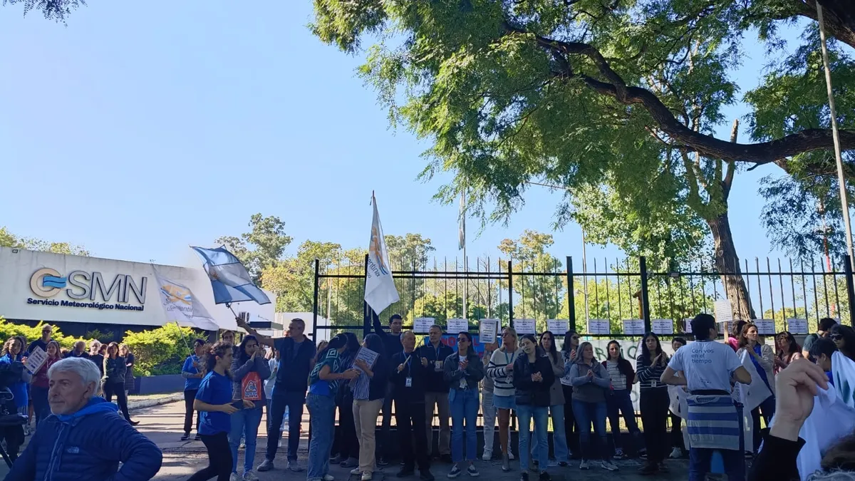 Alerta en el Servicio Meteorológico Nacional por el despido de 140 trabajadores
