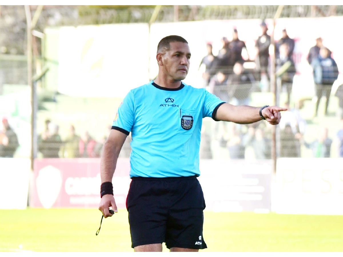 Francisco Acosta dirigirá en el Federal A