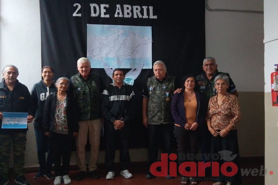 “Malvinas: memoria, honor y soberanía”, emotivo encuentro en una biblioteca popular