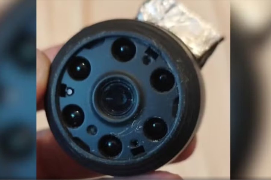 Horror: encontró una cámara oculta en su habitación y denunció a su ex