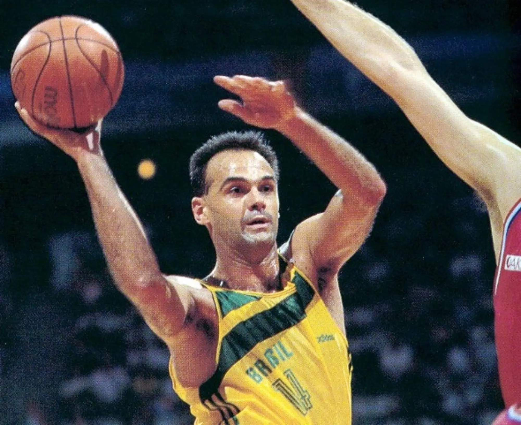 Murió Oscar Schmidt, leyenda del básquet mundial y máximo anotador de la historia