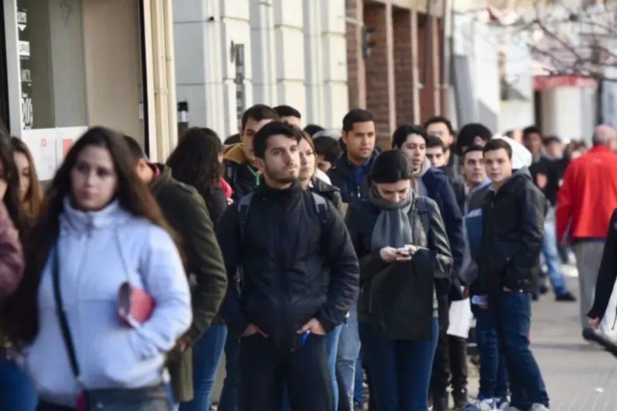 El humor social se deteriora y crece la preocupación por el desempleo en la Argentina