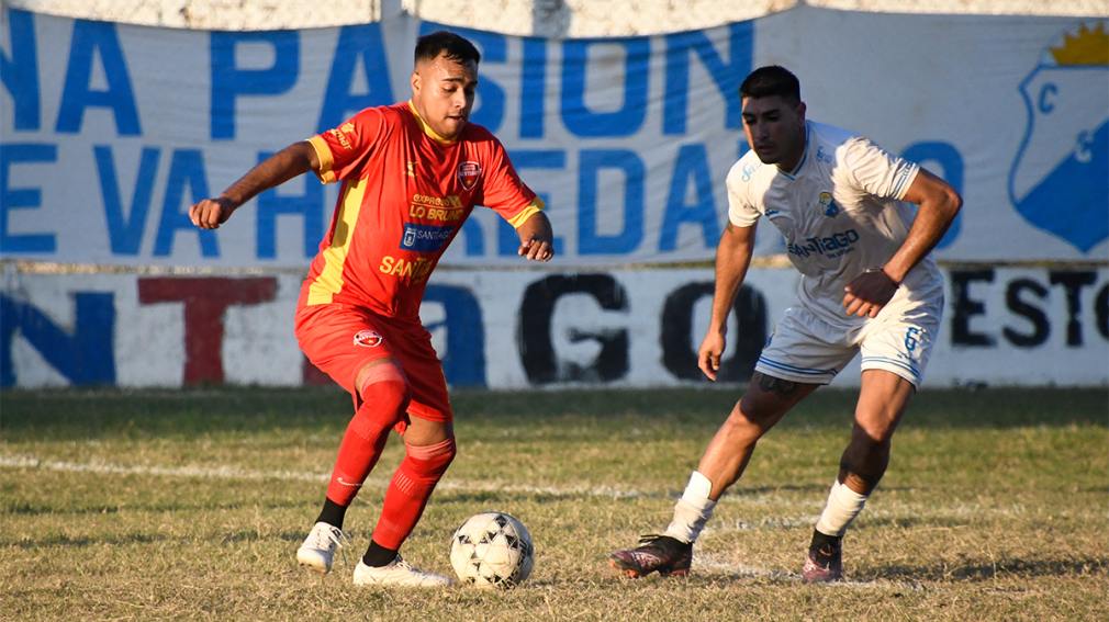 La Liga Santiagueña de Fútbol adelanta su jornada dominical por el Superclásico