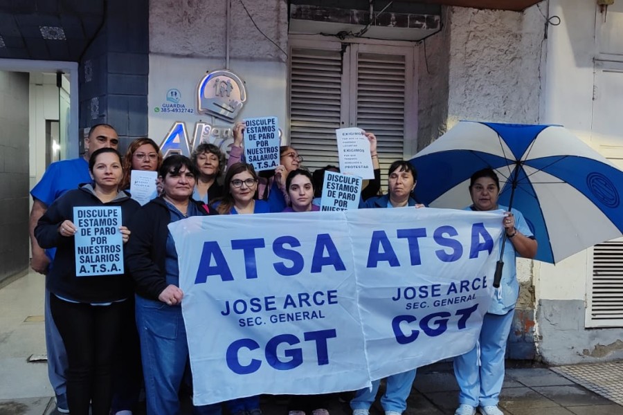 Trabajadores del Sanatorio Alvear iniciaron un paro por deuda salarial acumulada