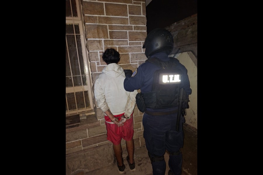 Intentó robar en una iglesia, fue demorado y tenía pedido de detención por violencia de género
