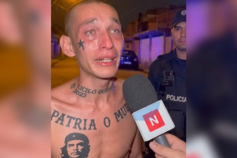 Militante kirchnerista lloró por la situación del país y recordó una frase de Cristina: “Vienen por ustedes”