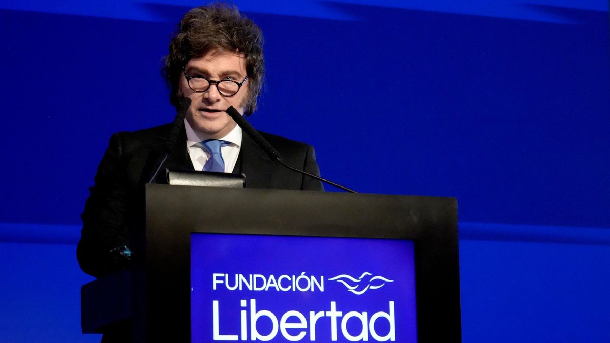 Javier Milei defendió su gestión ante empresarios y aseguró que la economía inició un proceso de recuperación