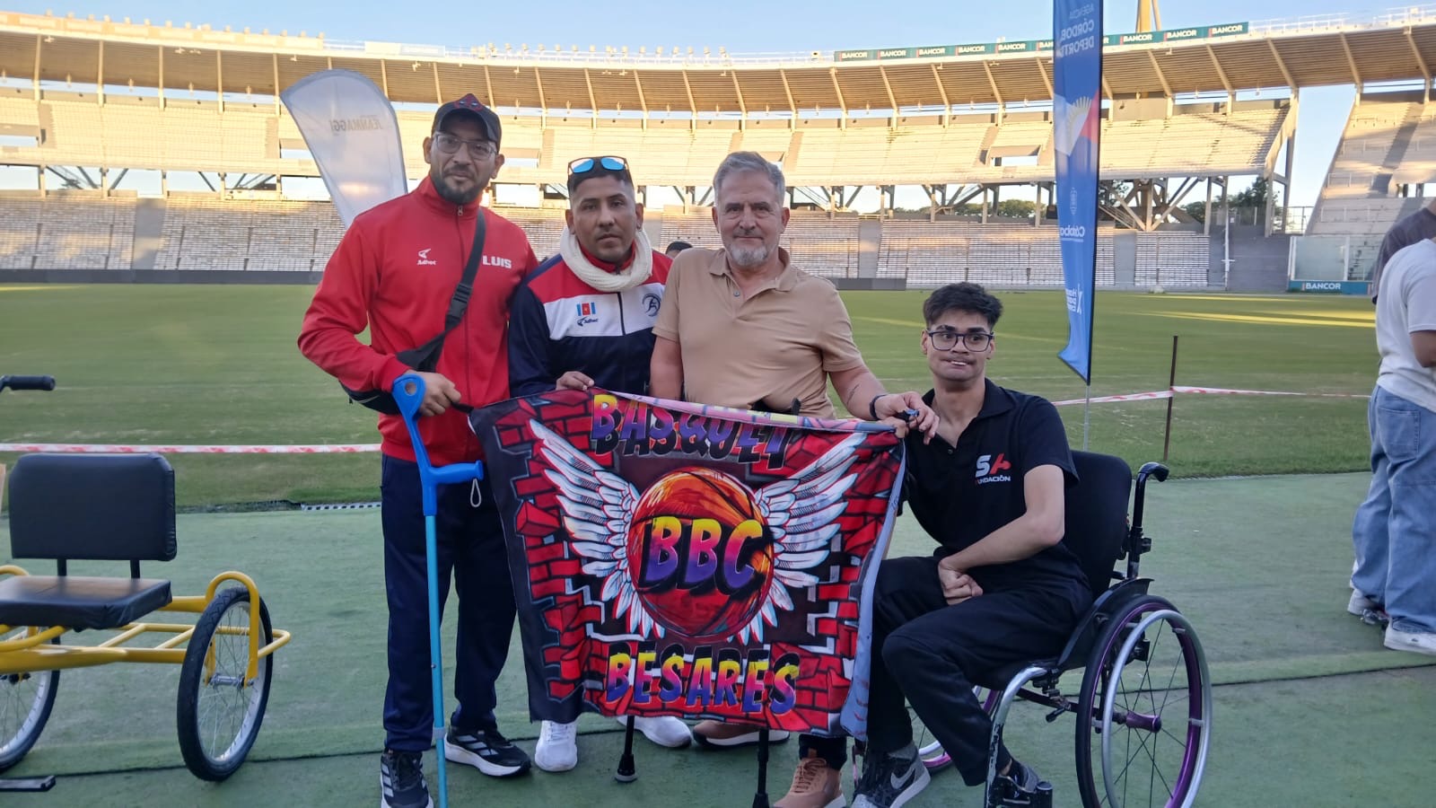 Alianza estratégica por el deporte inclusivo: El Club Besares y la Fundación Superadaptados impulsan el ciclismo adaptado