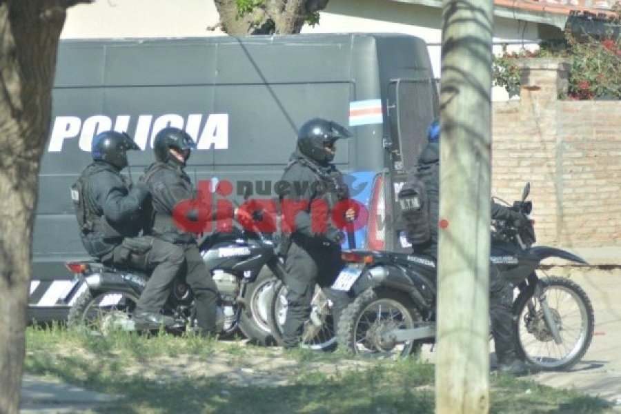 Tres sujetos de la Capital fueron atrapados en Frías con cocaína y más de dos millones de pesos